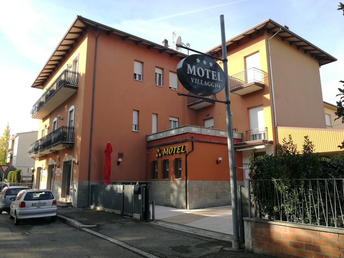 Motel Villaggio 伊莫拉 外观 照片