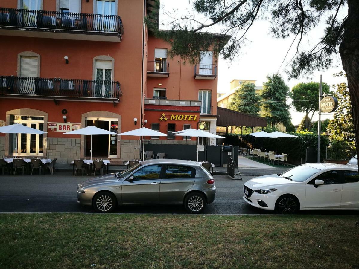 Motel Villaggio 伊莫拉 外观 照片